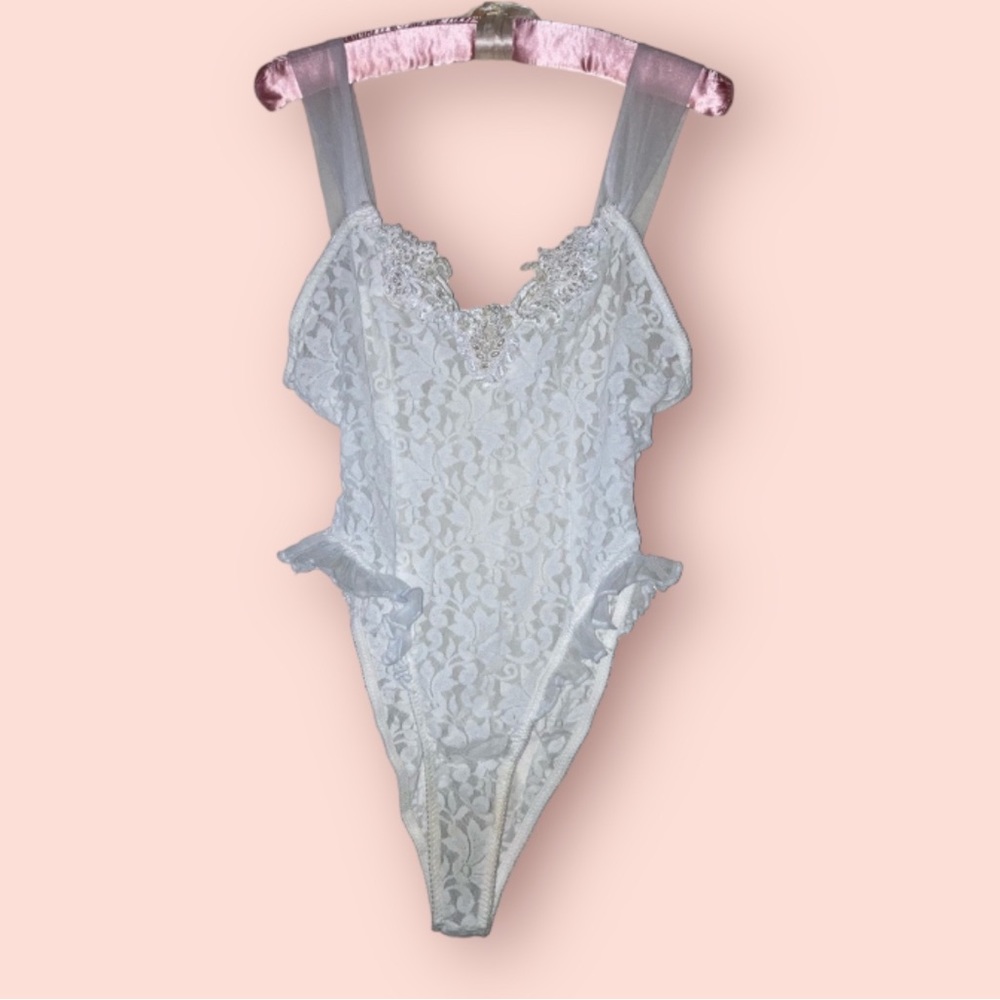 Vintage White Floral Bodysuit